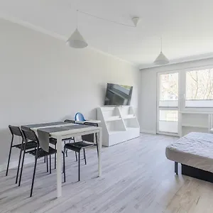 Black Chairs - Apartament Blisko Morza Gdańsk
